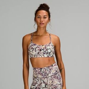 lululemon Flow Y Bra, Size 6, Terrazzo Glaze Multi, NWOT